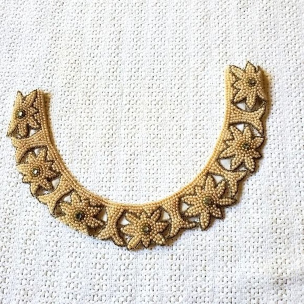 Vintage Lined Made in Japan Hook & Eye‎ Closure Beaded Ivory & Tan Collar